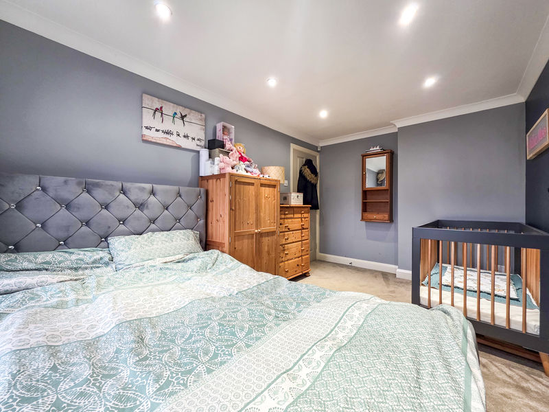 Queensmead Road Loudwater